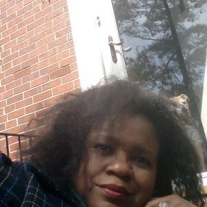 Meet your Posher, Shernita